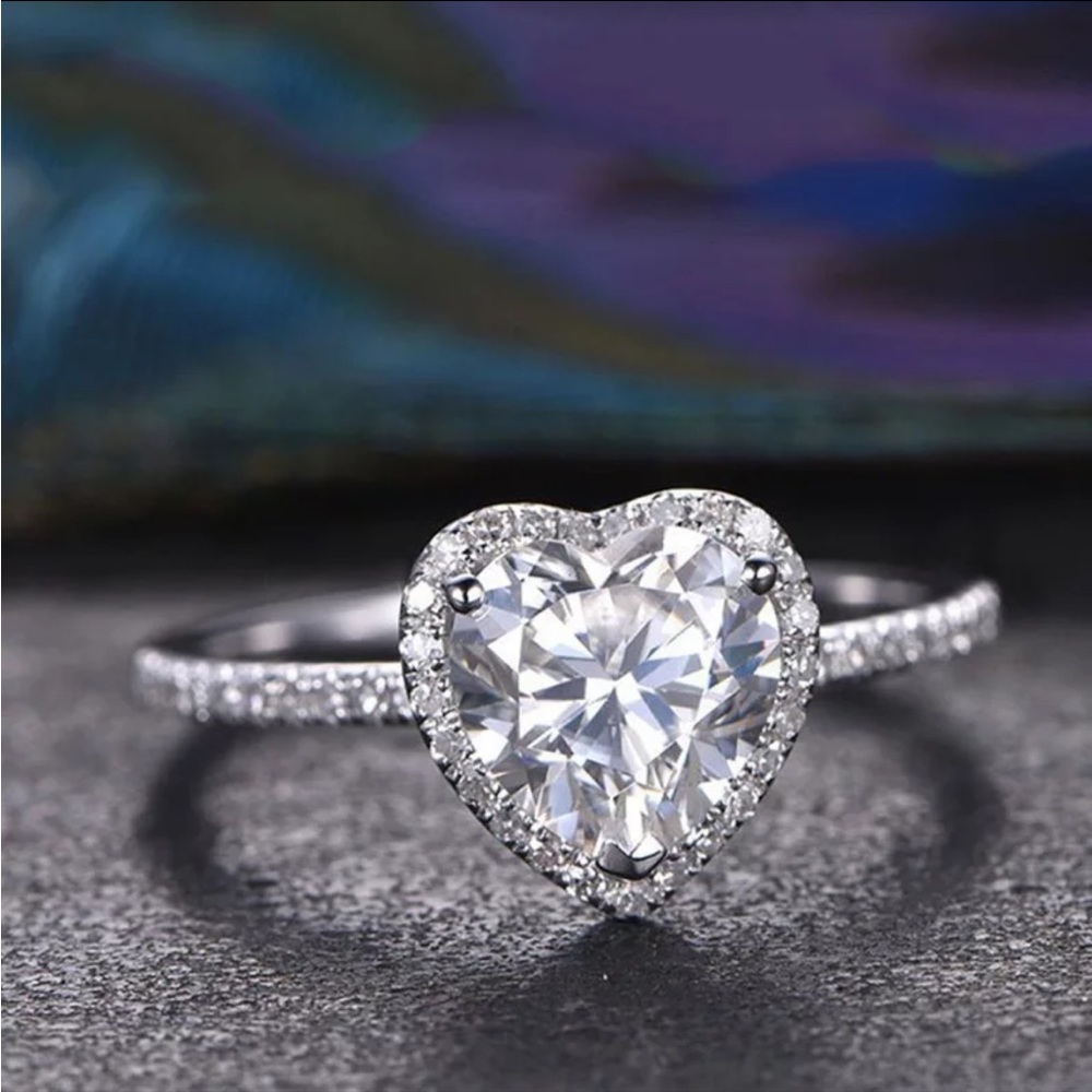 925 STERLING SILVER CUBIC ZIRCON HEART RING - Picture 3 of 13